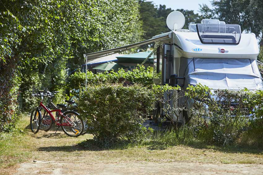 Emplacement camping Bretagne du sud pas cher à l'Oasis (56)